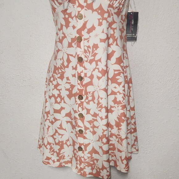 No Boundaries **Dress, sleeveless, Pink and white floral design, size Large  NWT - Picture 10 of 12